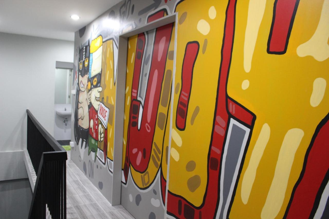 Enjoy House Hostel Chiang Mai Luaran gambar